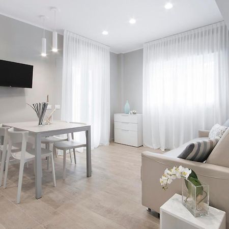 Residence Dolcemare Laigueglia Bagian luar foto