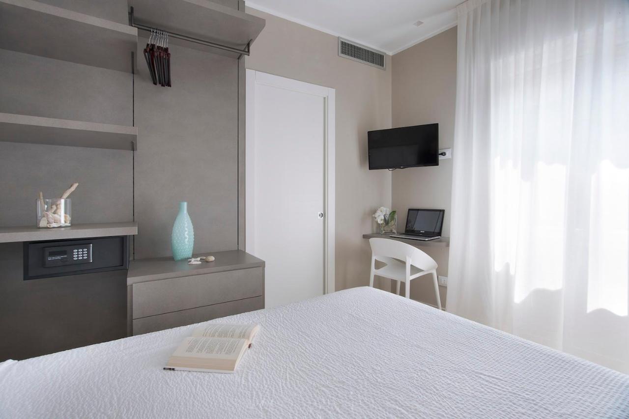 Residence Dolcemare Laigueglia Bagian luar foto